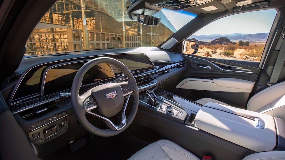 3/4 display of 2022 Escalade interior