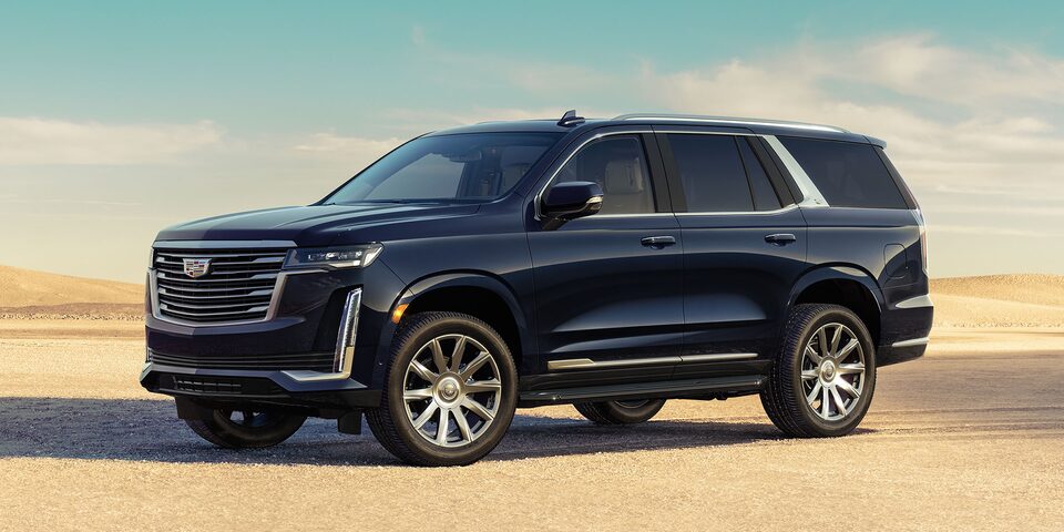 my24-escalade-features-exterior-styling.jpg