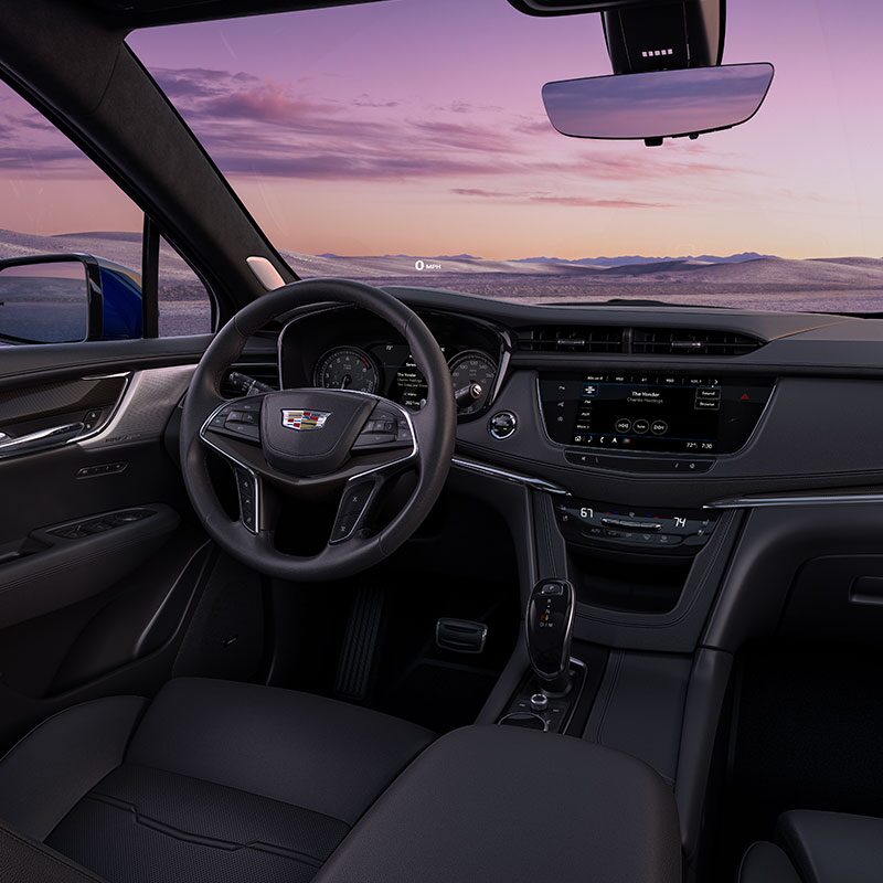 2024 Cadillac XT5 driver