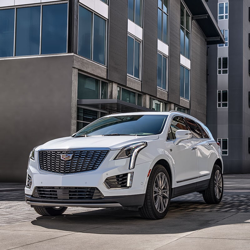 Front view of the 2023 XT5 compact luxury SUV.