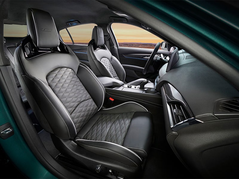 Sièges chauffants de la Cadillac CT5-V 2025.