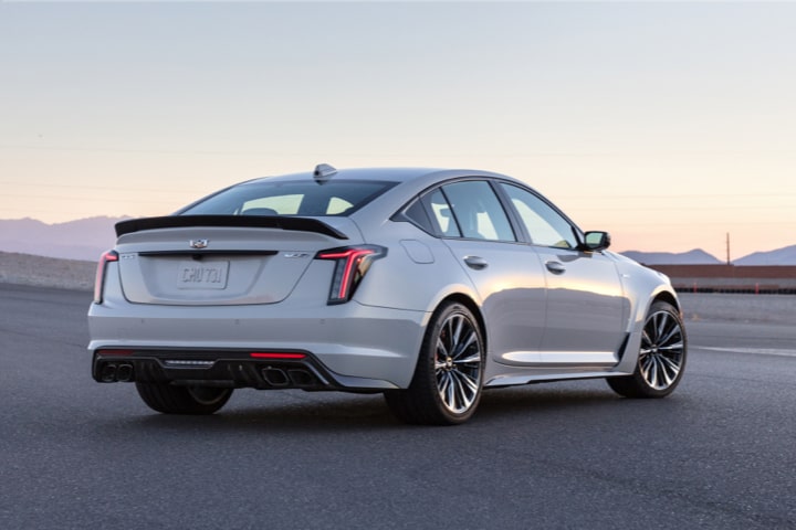 2022 cadillac ct5