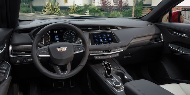 2022 Cadillac XT4 interior dashboard.