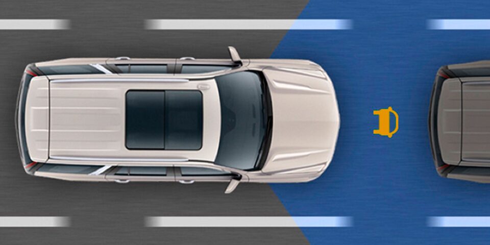 2023 Cadillac Escalade Forward Collision Alert feature.