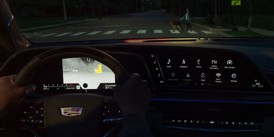 my23-escalade-safety-night-vision-camera