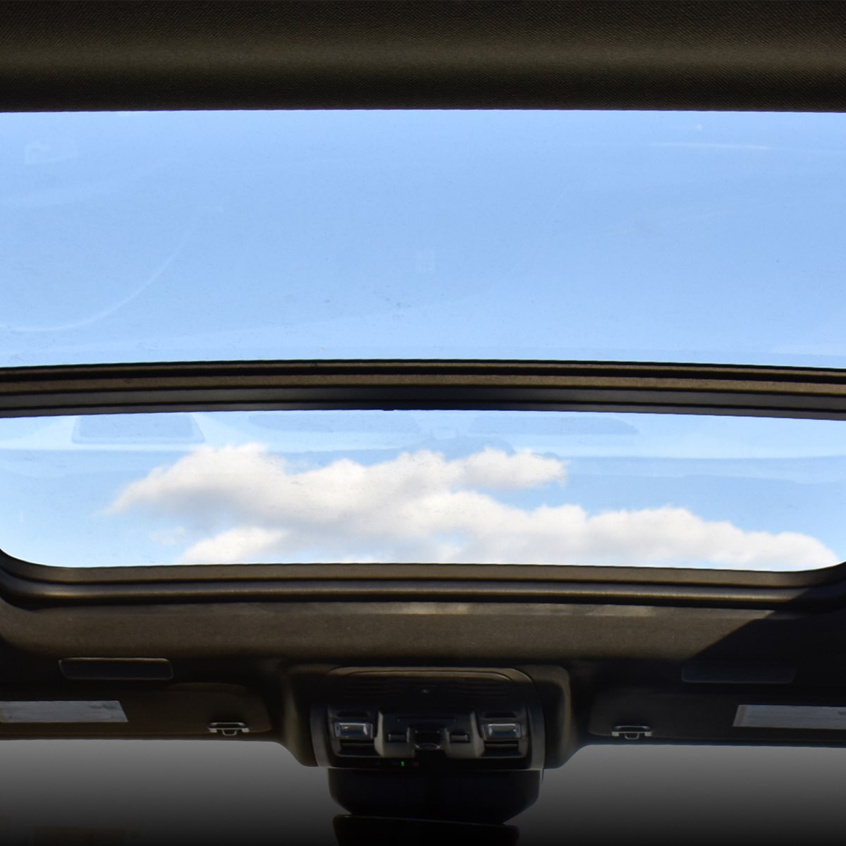 Close up view of the Ultra View dual-pane sunroof inside the 2025 Cadillac Escalade.