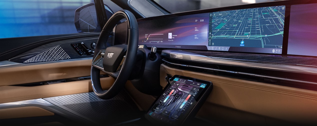 Vue latérale de l’habitacle côté conducteur du Cadillac Escalade IQL 2026.