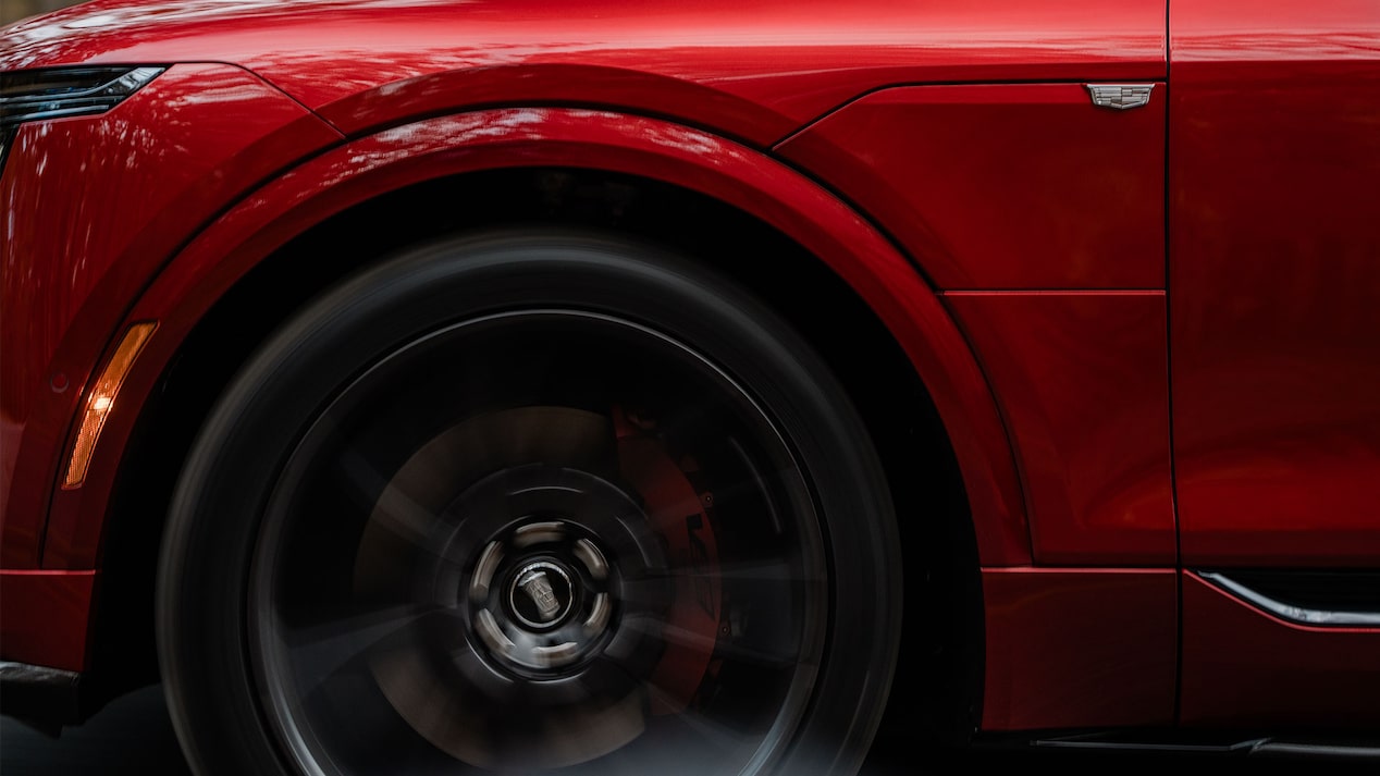 Close-up view of the wheels of the 2027 Cadillac LYRIQ-V SUV.