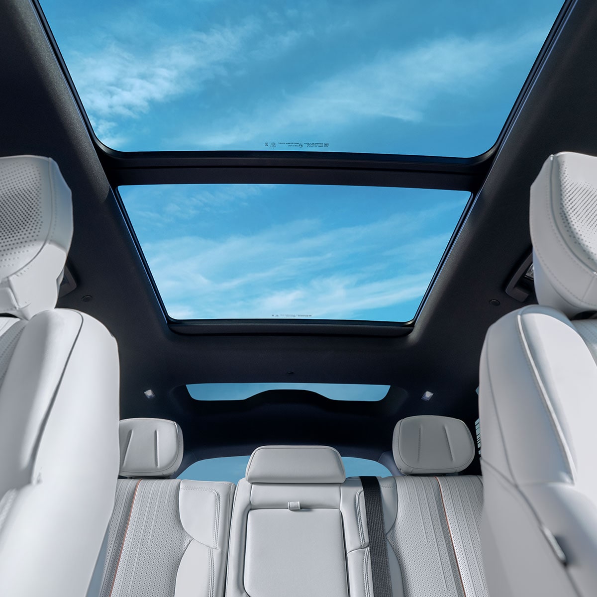 Toit ouvrant Cadillac VISTICQ 2027.