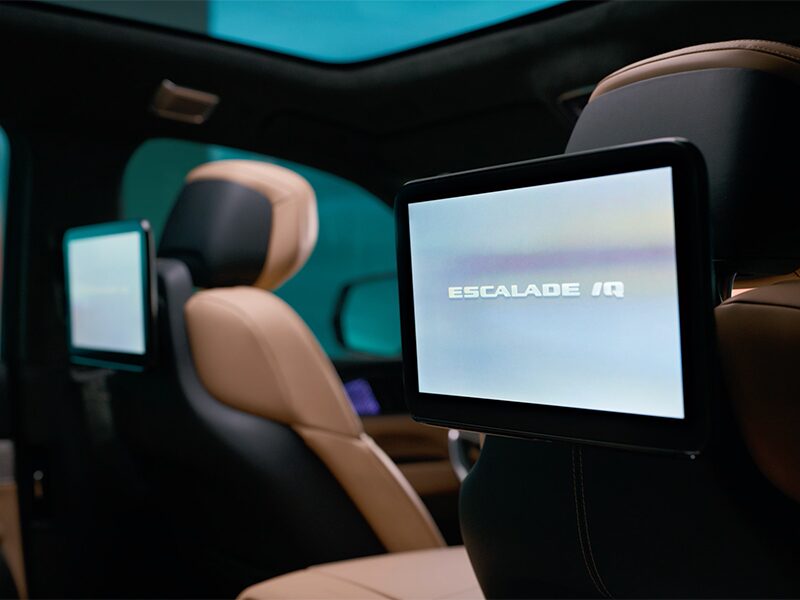Vue rapprochée des matériaux haut de gamme du VUS électrique Cadillac Escalade IQ 2026.