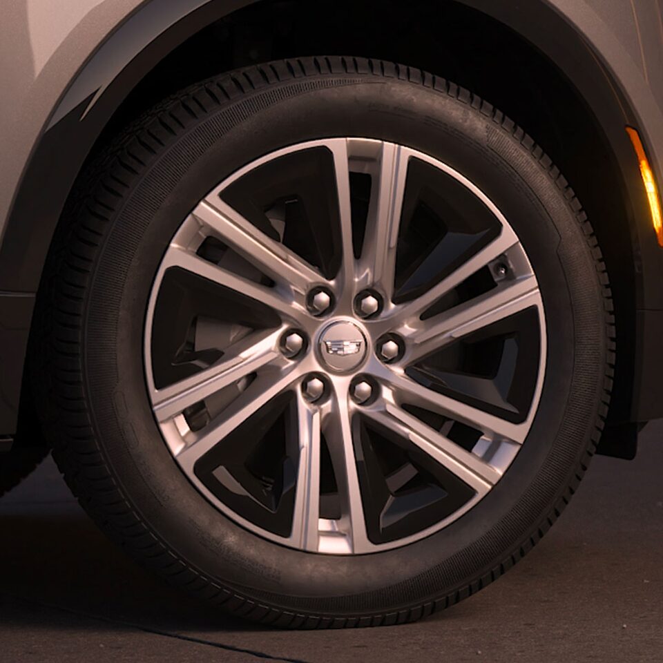 2024 Cadillac LYRIQ Features Cadillac Canada
