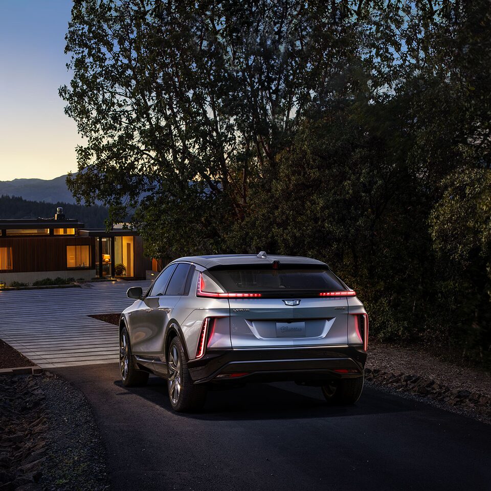 2025 Cadillac Lyriq Electric Bernadette Simpson