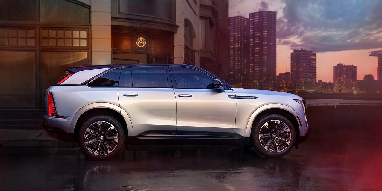 Right profile view of the 2024 Escalade IQ.