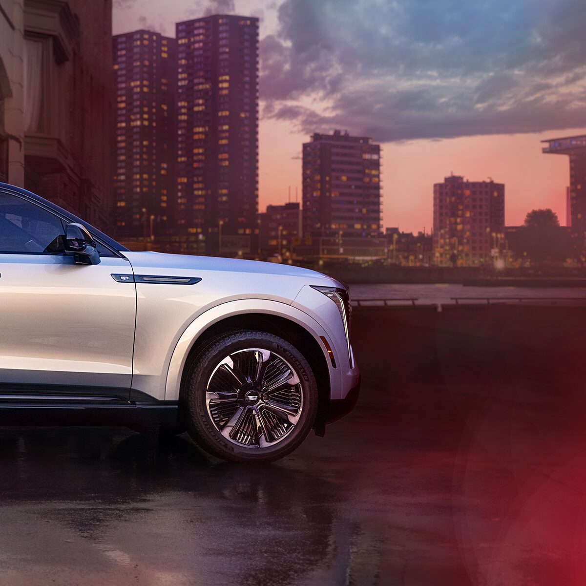 Vue latérale arrière droite du Cadillac Escalade IQ 2025.