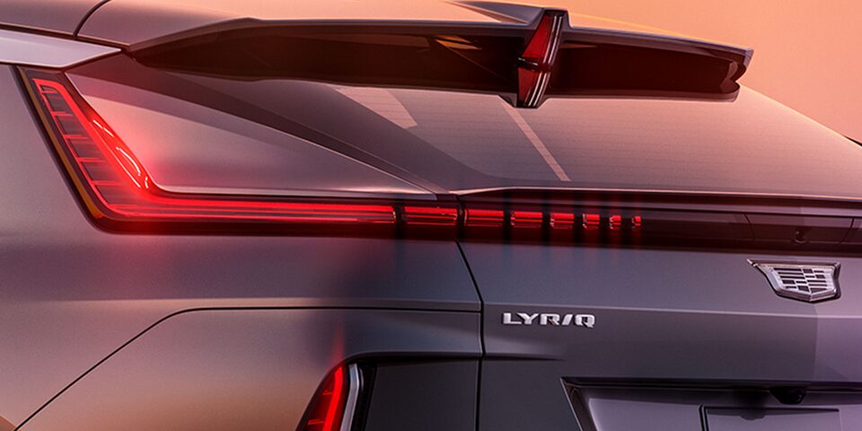 Feux arrière à DEL du LYRIQ 2023.