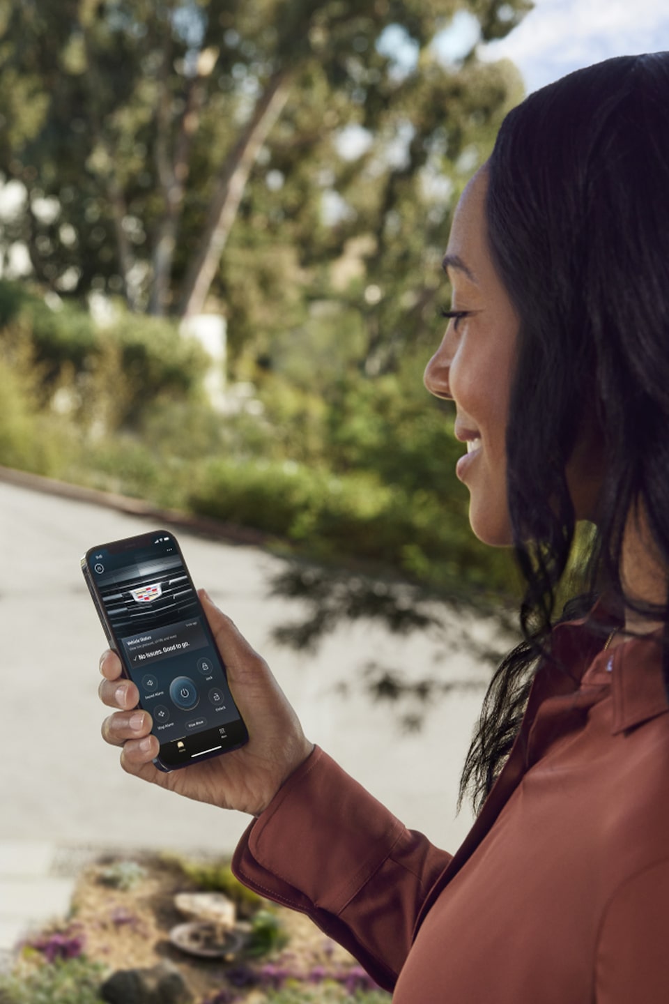 Les services OnStar dans l’application myCadillac sur un téléphone intelligent.