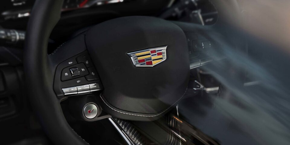 Volant de la Cadillac CT5-V 2023.