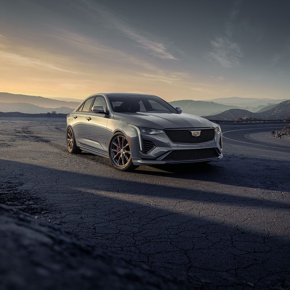 2024 CT4V Blackwing Compact Sport Sedan Cadillac Canada