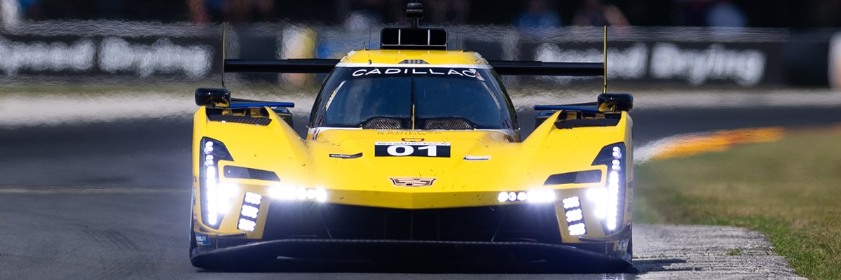 Partial front view of the Cadillac Racing V-Series.R.