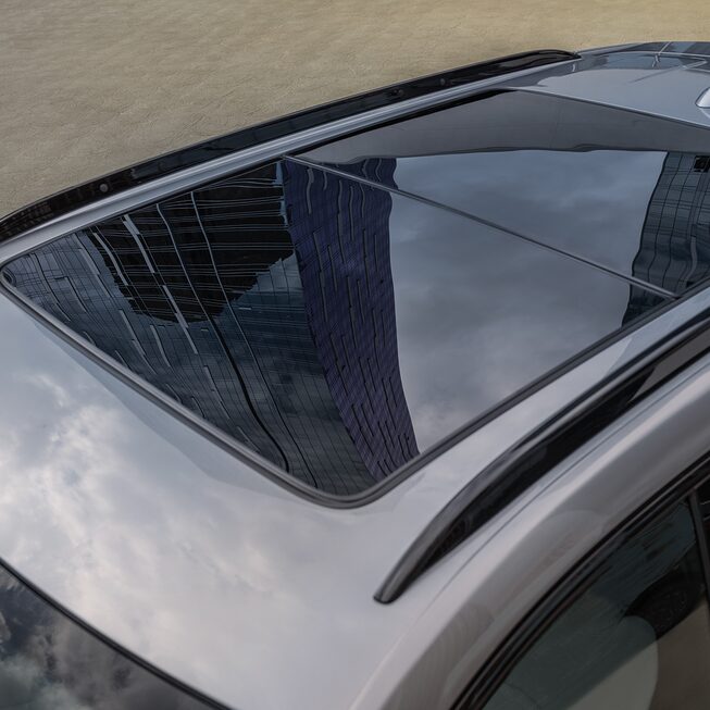 ROOF RAILS