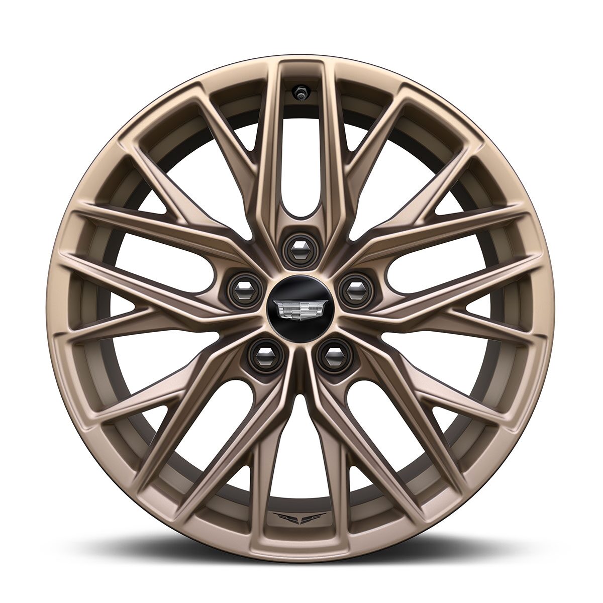 La roue en alliage d’aluminium au fini bronze techno de la Cadillac CT4-V Blackwing 2024.