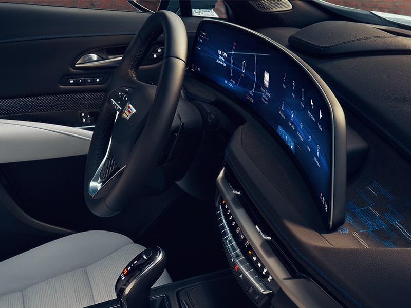 Side View of the 2025 Cadillac XT4 Curved 33" Diagonal Advanced LED Display Screen